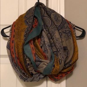 infinity scarf